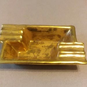 vintage ash tray